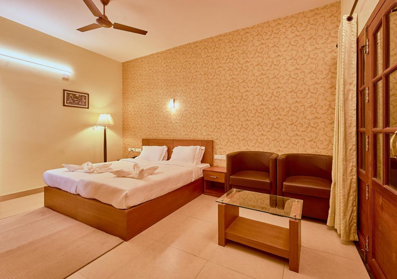 Ushasree Wayanad Heritage Premium Pool Resort By Voye Homes Ambalavayal Ngoại thất bức ảnh