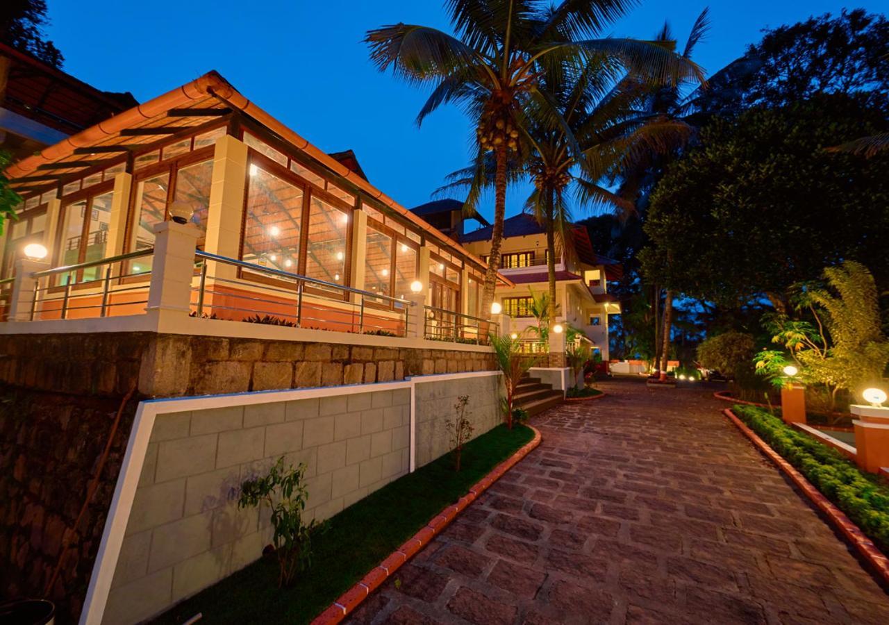 Ushasree Wayanad Heritage Premium Pool Resort By Voye Homes Ambalavayal Ngoại thất bức ảnh